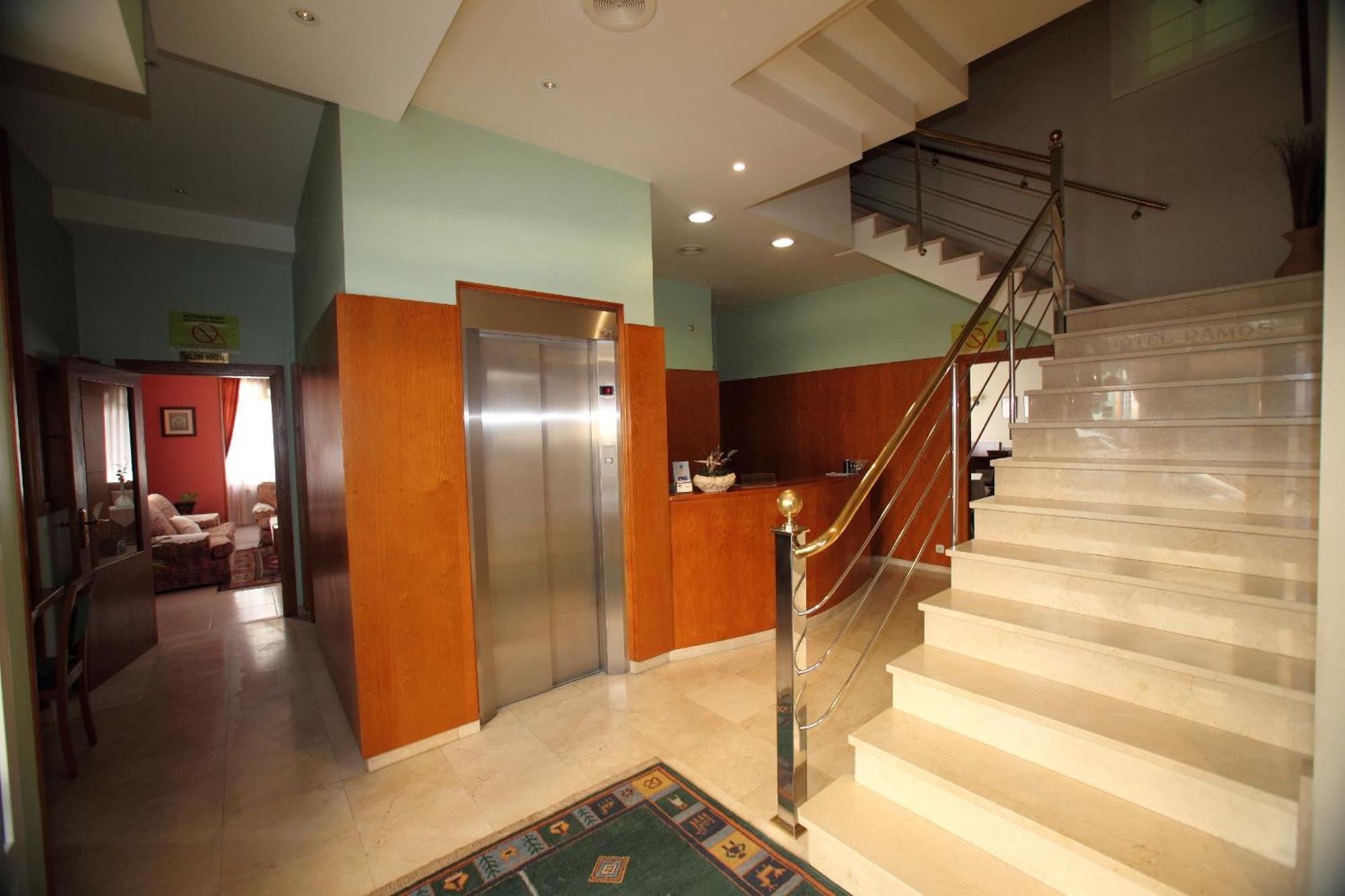 Hotel Ramos Silleda Esterno foto